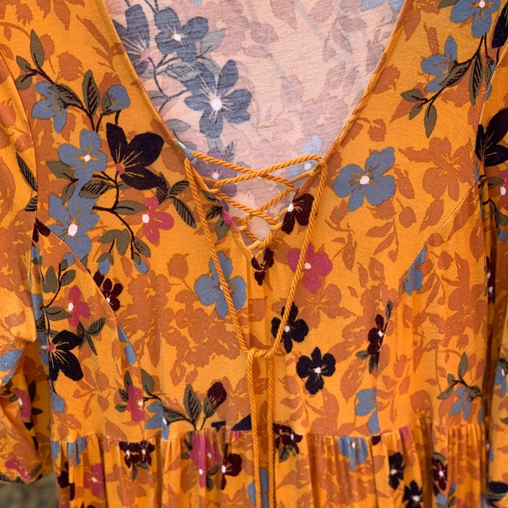 Ladies Floral Top